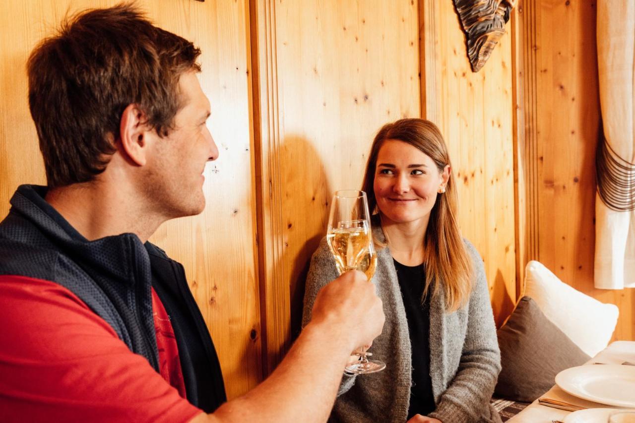Hotel Mittagskogel Pitztal Санкт Леонард им Пицтал Екстериор снимка
