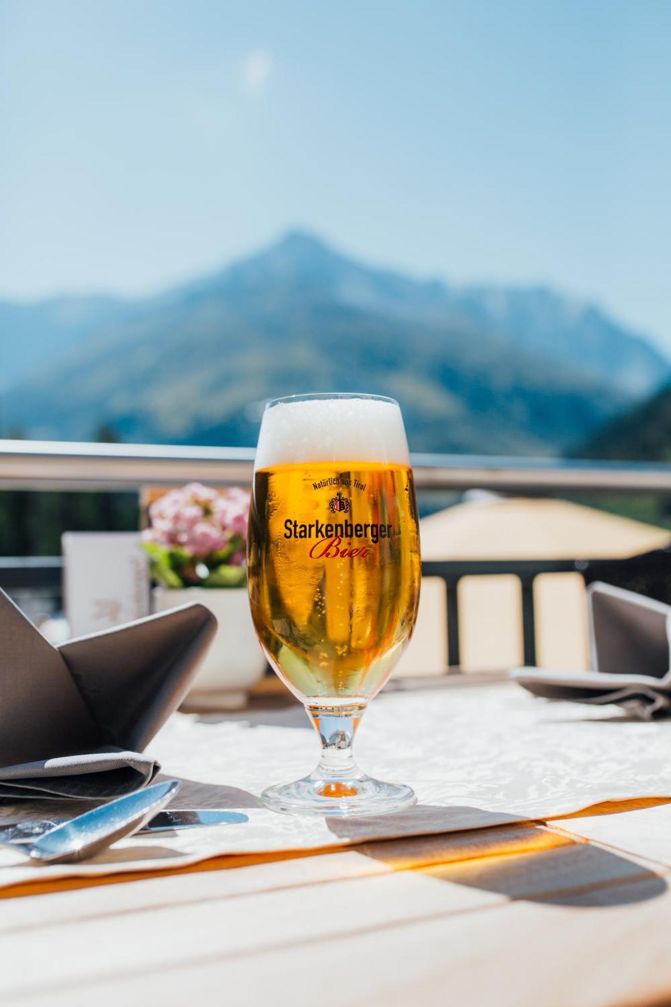 Hotel Mittagskogel Pitztal Санкт Леонард им Пицтал Екстериор снимка